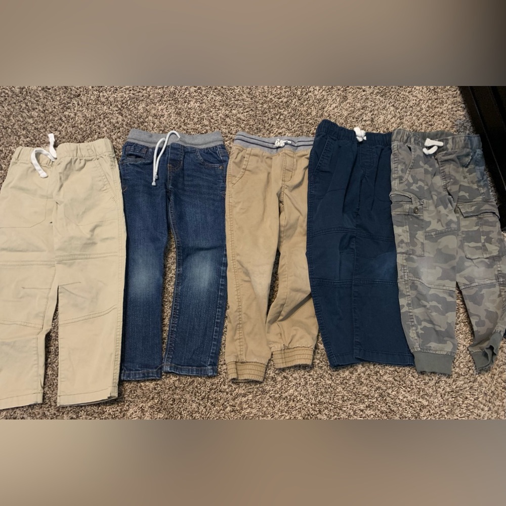 5 pairs all Cat and Jack pants size 4 or 4T